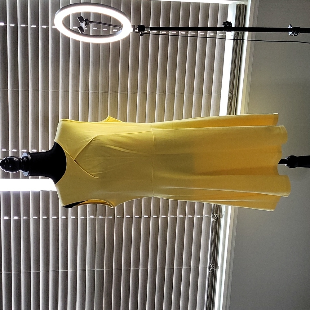 NWOT, Yellow sleeveless cotton A-line midi summer dress.